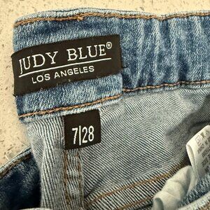 Judy Blues Jeans size 7/28
